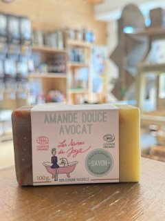 SAVON AMANDE DOUCE ET AVOCAT JOYA