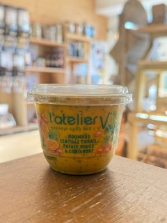HOUMOUS LENTILLE CORAIL PATATE DOUCE ET CORIANDE L'ATELIER V