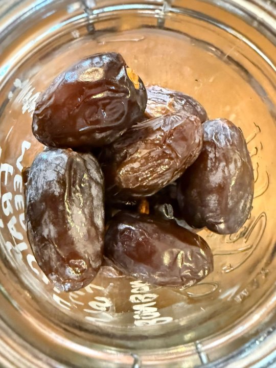 DATTES SECHEES DEGLET NOUR BARQUETTE 250GR