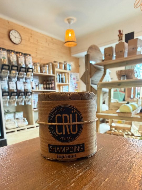 SHAMPOING CRU